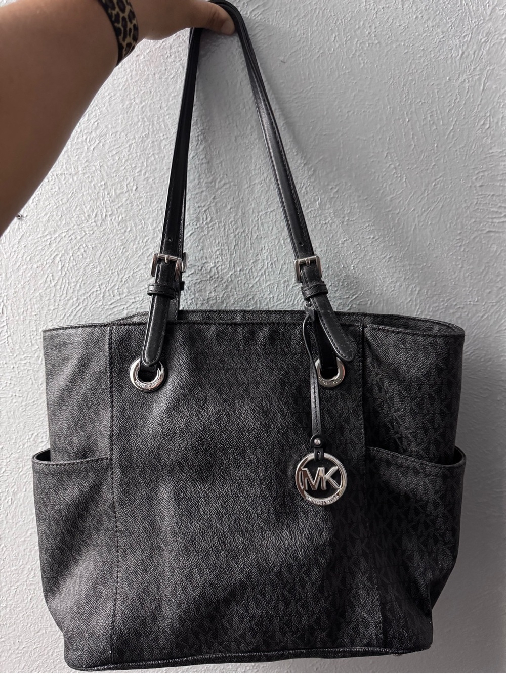 Michael Kors Jet Set EW Signature Tote Black MK Bag